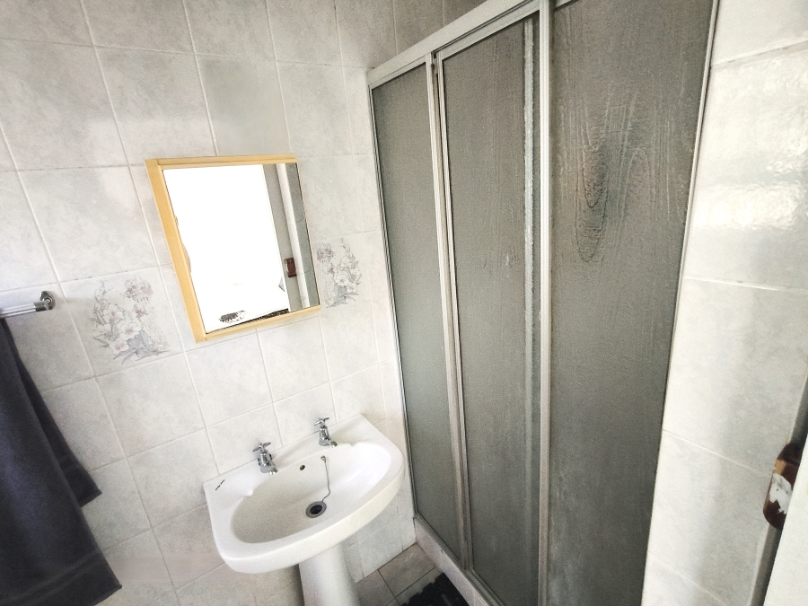 3 Bedroom Property for Sale in Mountainside Western Cape